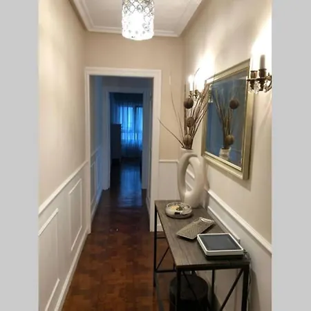 Piso En El Centro De Διαμέρισμα *